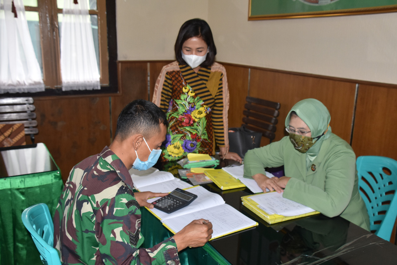 Persit KCK Koorcab Rem 073/Makutarama Laksanakan Verifikasi Menjelang Sertijab